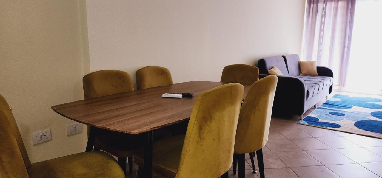 Pleasant Apartment With Free Dedicated Parking In Komuna E Parisit Tirana Exteriér fotografie