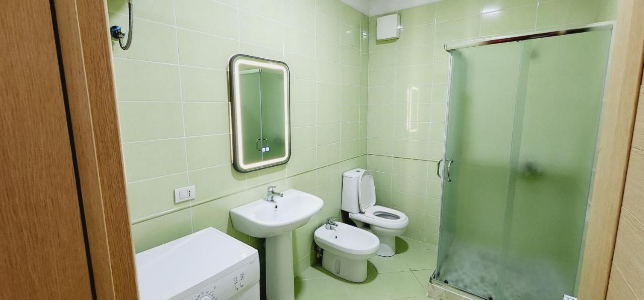 Pleasant Apartment With Free Dedicated Parking In Komuna E Parisit Tirana Exteriér fotografie